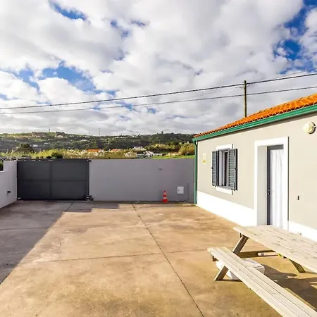 Charming House In Do Almoxarife With Sea View. * Praia do Almoxarife