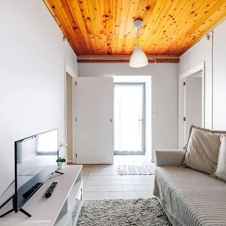 Holiday home Charming House In Do Almoxarife With Sea View.