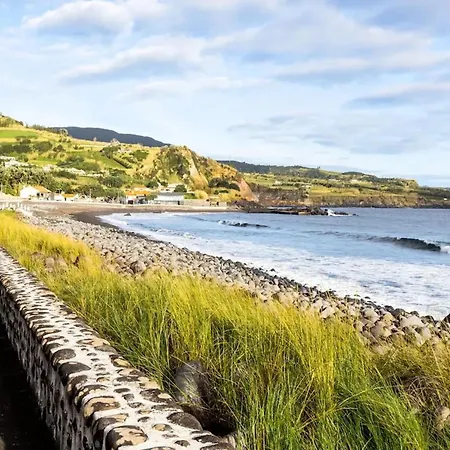 Charming House In Do Almoxarife With Sea View. *